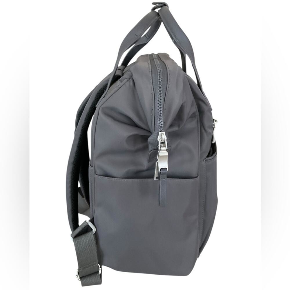 Baggallini Soho Unisex Laptop Gray Backpack - Picture 2 of 11